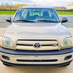 N 2005 Toyota Tundra Gold