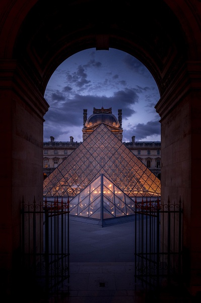 Paris-louvre-pyramid - Paris - Serge Ramelli Photography 