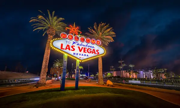 Las Vegas Wide by Serge Ramelli