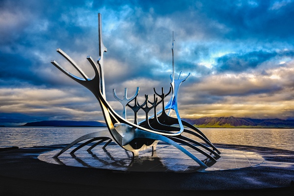 Sun Voyager - Iceland - Urban - DEE POTTER 