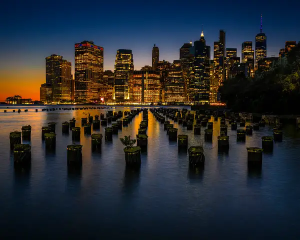 Manhattan Twilight by DEE POTTER
