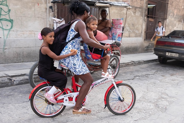 Cuba 2019-122-2 - Cuba - Michael J. Donow Photography 