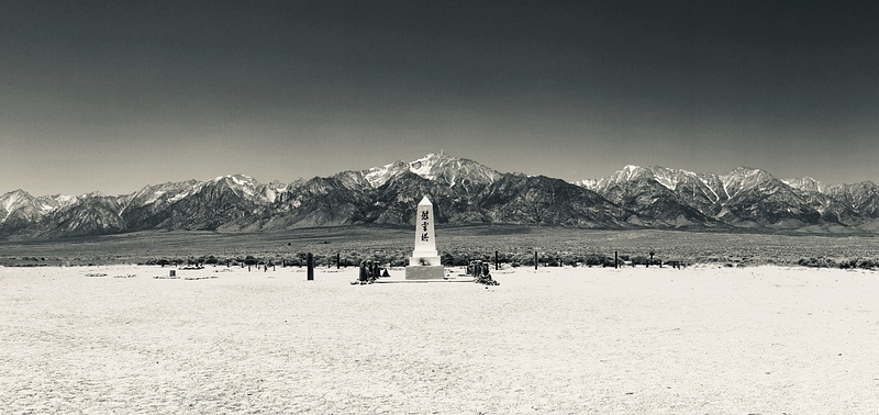 Dark Monument at Manzanar2