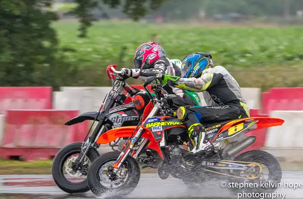Rednal Minibikes wet track day by Stephen Hope