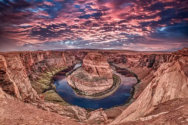 Horseshoe Bend by Clifton Haley