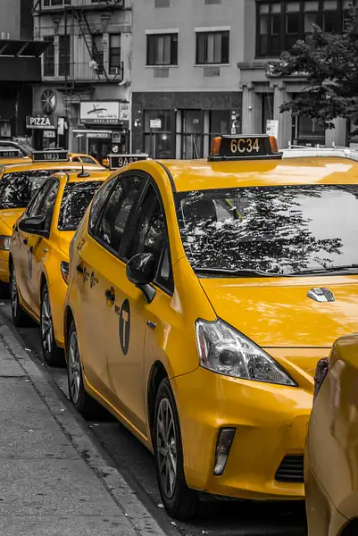 NewYork-Cab-ColorKey2 by ReiterPhotography