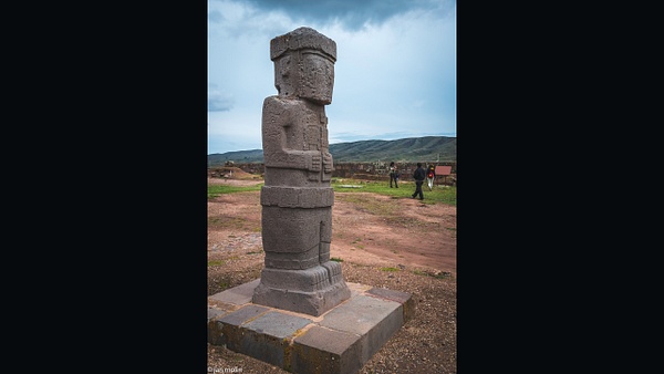 Monolito side 16-9 - Bolivia uyumi saltlake, la paz, madidi and Tiwanaku 