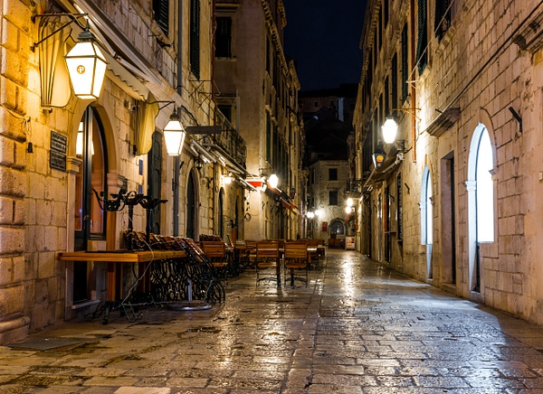 Empty Terrace - Luc Jean - Dubrovnik