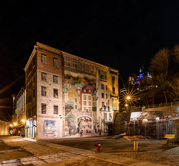 Quebec City Mural-La Fresque des Québécois - Luc Jean - A walk at night in ... 