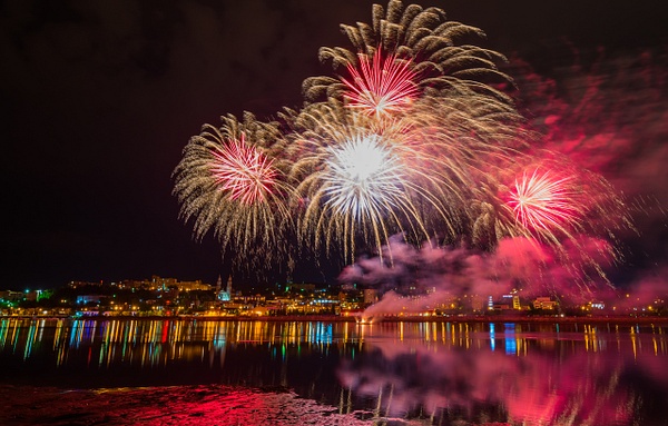 Quebec, Chicoutimi - Fireworks 03 - Luc Jean Photography 