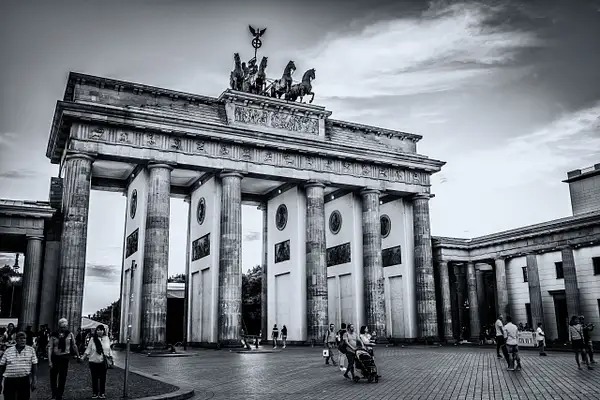 Brandenburg Gate, Berlin by Arian Shkaki