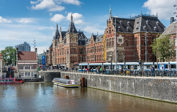 Amsterdam-Centraal-Station-Amsterdam-Netherlands - AMSTERDAM - Photographs of Europe