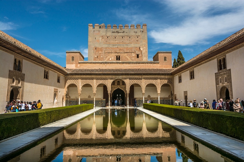 Patio-de-Comares-Alhambra-Palace-Granada-Spain