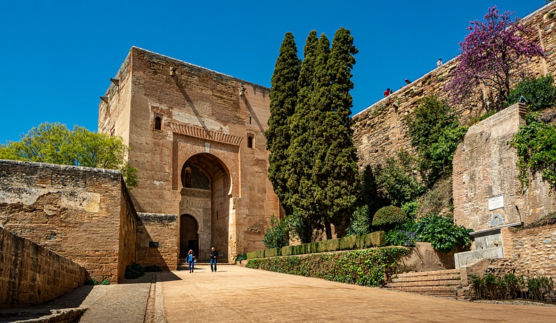 Gate-of-Justice-Puerta-de-la-Justicia-Alhambra-Palace-Granada-Spain