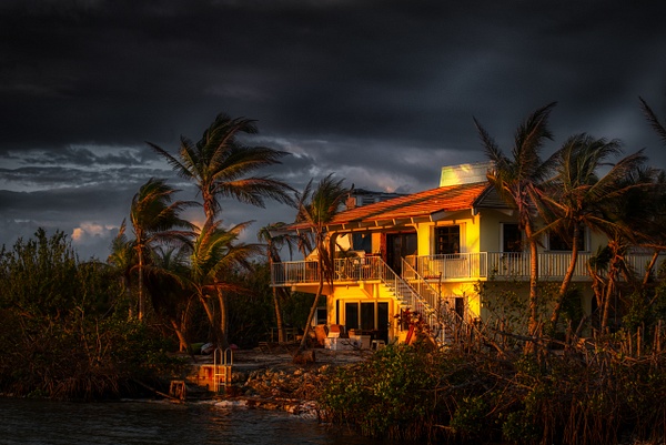 A house at sunrise in Key West - Florida - Bill Frische Landscapes 