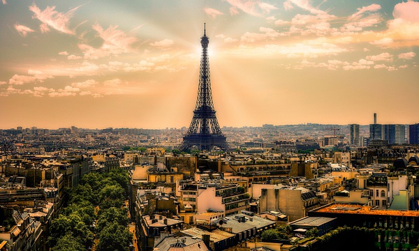 Effile Tower At Sunset, Paris France - Peter Aragone 