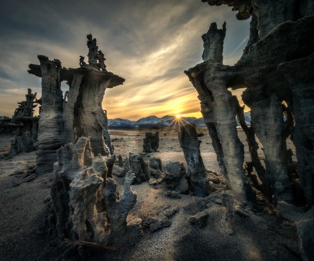 Mono Lake-Sunset-Tufa-California