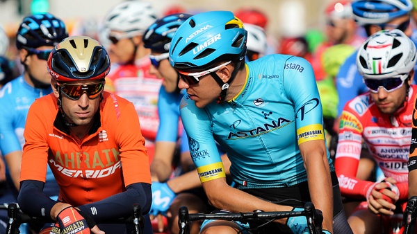 20191012-Nibali & Ballerini on line with a pensive Vendrame in the back - Home - Heather Morrison Photography 