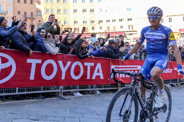20190309-Alaphilippe passing by - 2019 Season - Heather Morrison Photography
