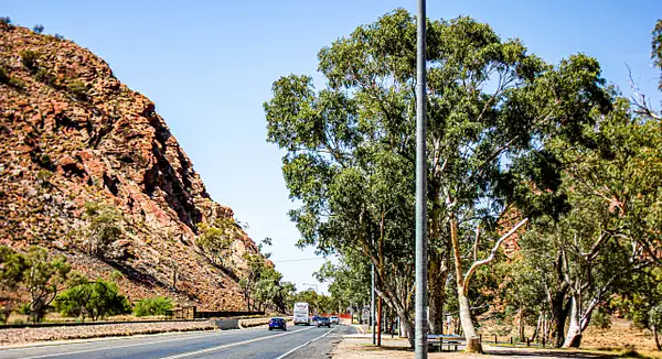 Heavitree Gap, Alice Springs by DavidParkerPhotography