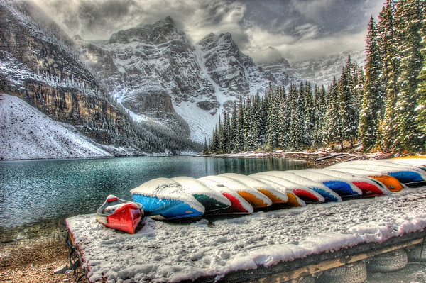 Moraine Lake, Alberta - Landscape and Nature - Alain Gagnon Photography  