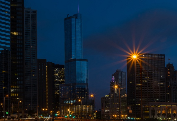 Chicago Early Morning - Travel - McKinlay Photo