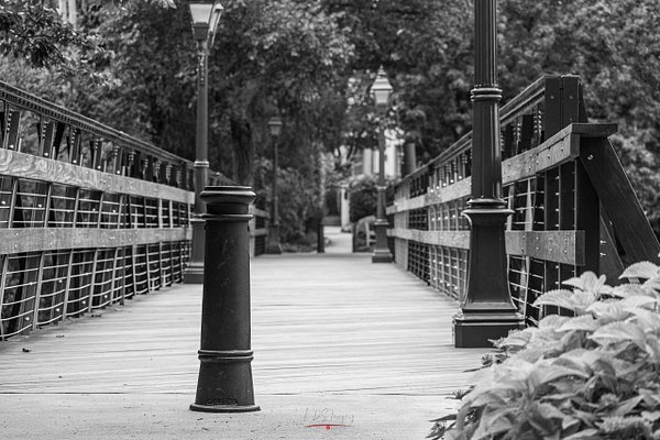 HP Footbridge Low BW (1 of 1) - New Page - KDSImageryTX 