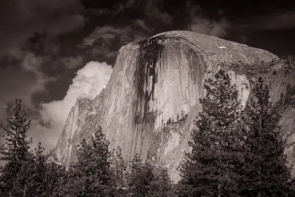 Yosemite R5-32 by jaxphotos