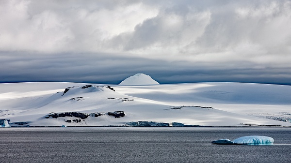 6 - Antarctic Sound (8) - ANTARCTICA  - January 2010 - François Scheffen Photography