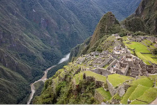 PERU - Machu Picchu by FRANCOIS SCHEFFEN