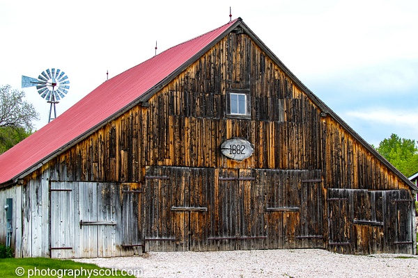 Older Barn, Eden, Utah - Photography Scott