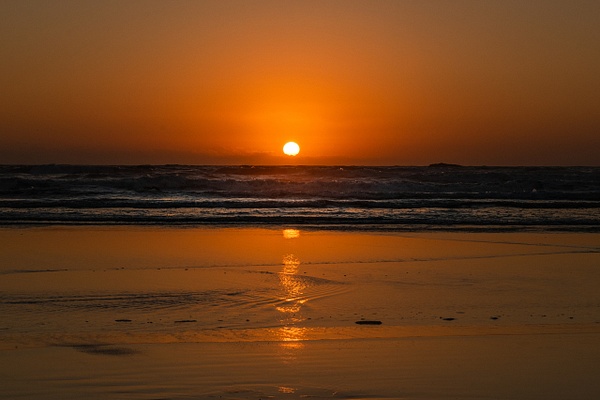 Ruby Beach Sunset 3-8228 - Neil Sims 