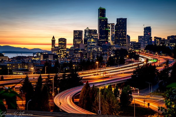 Seattle at Night - Urban Scenes - Klevens Photography 