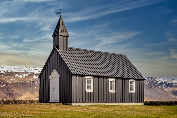 Iceland Budir Church - International Flair - Klevens Photography 
