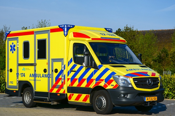 Ambulance Rotterdam - Emergency Vehicles - Michel Voogd Photography