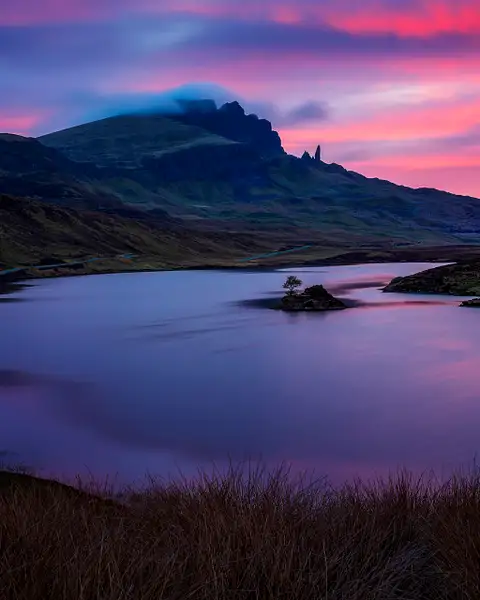 Loch Fada sunrise by Doug Stratton
