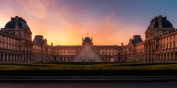 Louvre sunrise - Doug Stratton