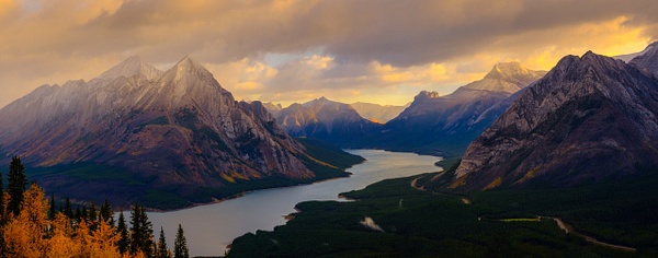 Mount Shark and Spray Lake Reservoir - Canmore Alberta - Panoramic - Yves Gagnon Photography 