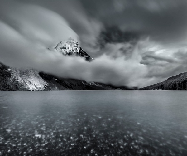 Black and White Ladnscape Images, Mount Robson-10 - Home - Yves Gagnon Photography