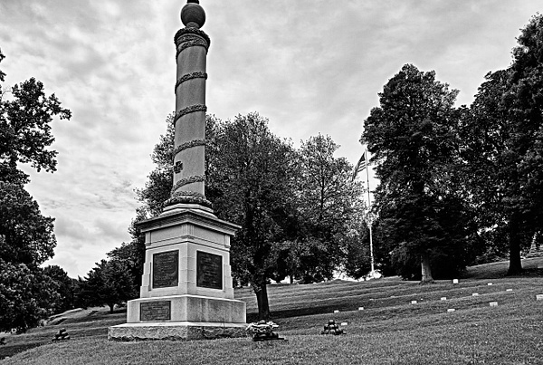 Fredericksburg National Cemetery-BW(US17760) - Black_White_Portfolio - Bella Mondo Images