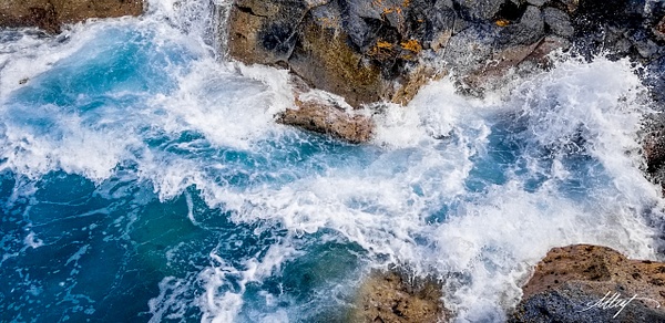 Hawaii-Big-Island-Blue-Ocean-Splash-Rocks-5-18x36 - Water Scenes - ResonantPhotos