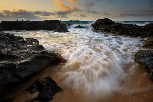 Hawaiin Sunrise by Matt Kloskowski