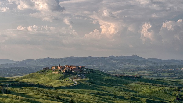 Tuscany_Winding_Road_Great_Sky - Rad A. Drew Photography 