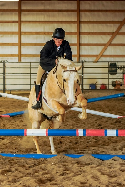 horse jumping - Wes Uncapher