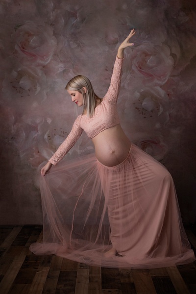 IMG_9255 - Meghan's maternity session - Erin Larkins Photography 