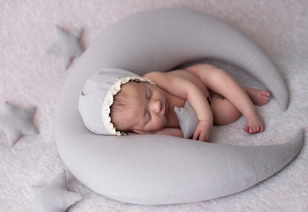 IMG_6504crp - Hayden's newborn session - Erin Larkins Photography 