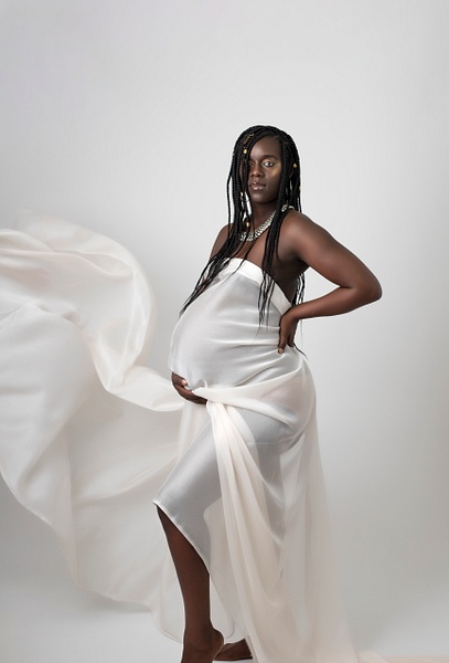 IMG_2325 - Jordan's maternity session - Erin Larkins Photography