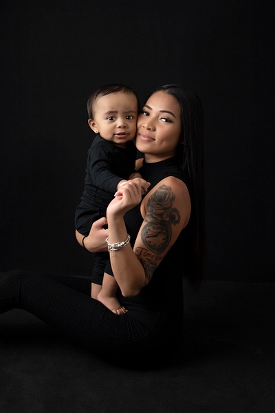 IMG_4894 - Wendee's 1 year motherhood session - Erin Larkins Photography