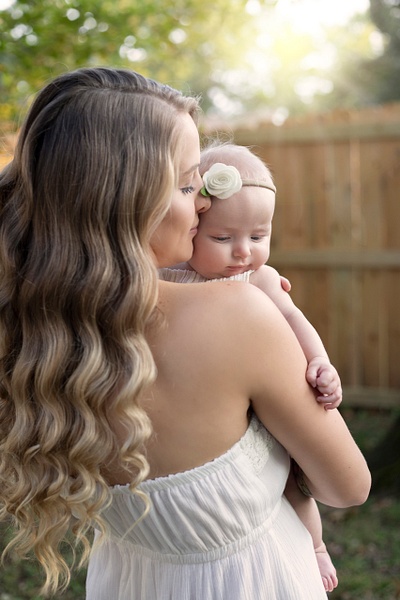 IMG_3484 - Mckayla's 3mth motherhood session - Erin Larkins Photography 