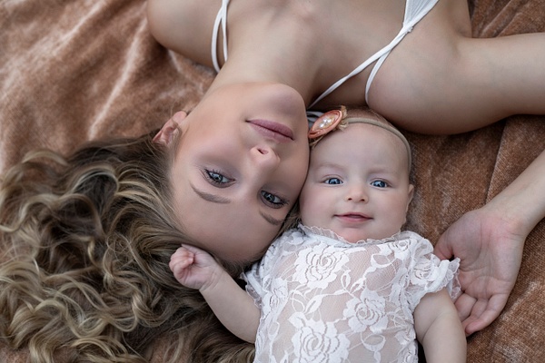 IMG_3649WL - Mckayla's 3mth motherhood session - Erin Larkins Photography 